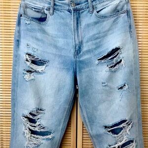American Eagle Distressed Jeans